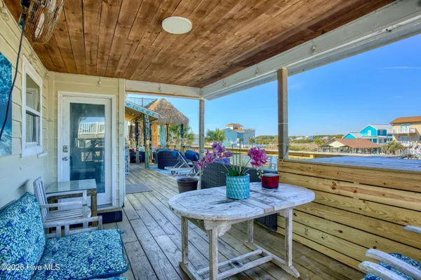 $1,359,000 | 1601 New River Inlet Road, North Topsail Beach, NC 28460
