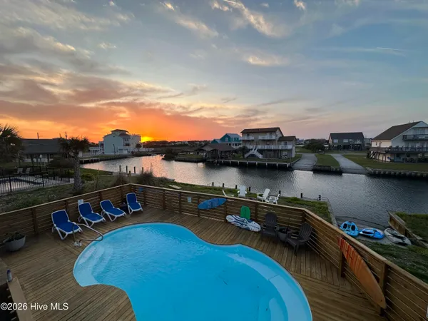 $1,359,000 | 1601 New River Inlet Road, North Topsail Beach, NC 28460