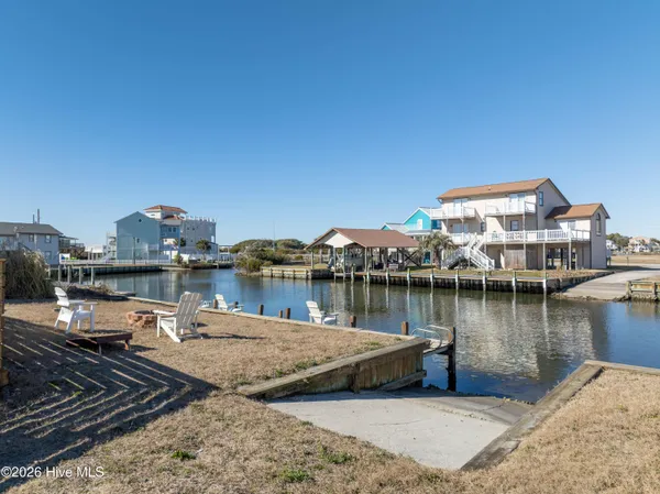 $1,359,000 | 1601 New River Inlet Road, North Topsail Beach, NC 28460
