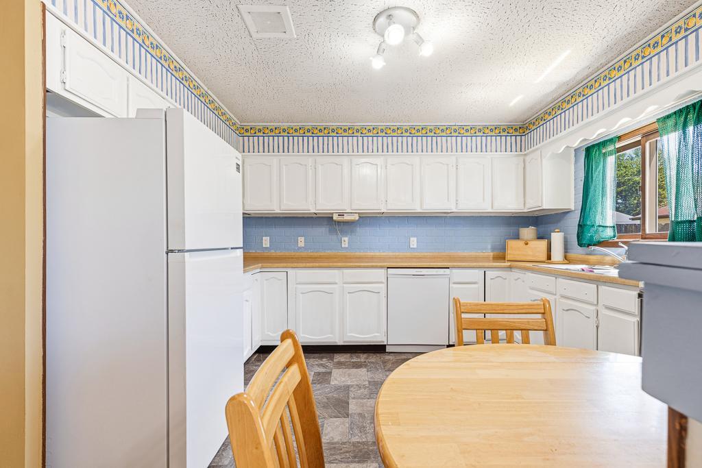 213 2nd Street Jasper, MN 56144 - Photo 14 of 55