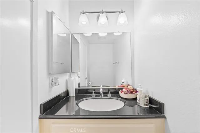 $818,500 | 1473 East Fairfield Court, Ontario, CA 91761