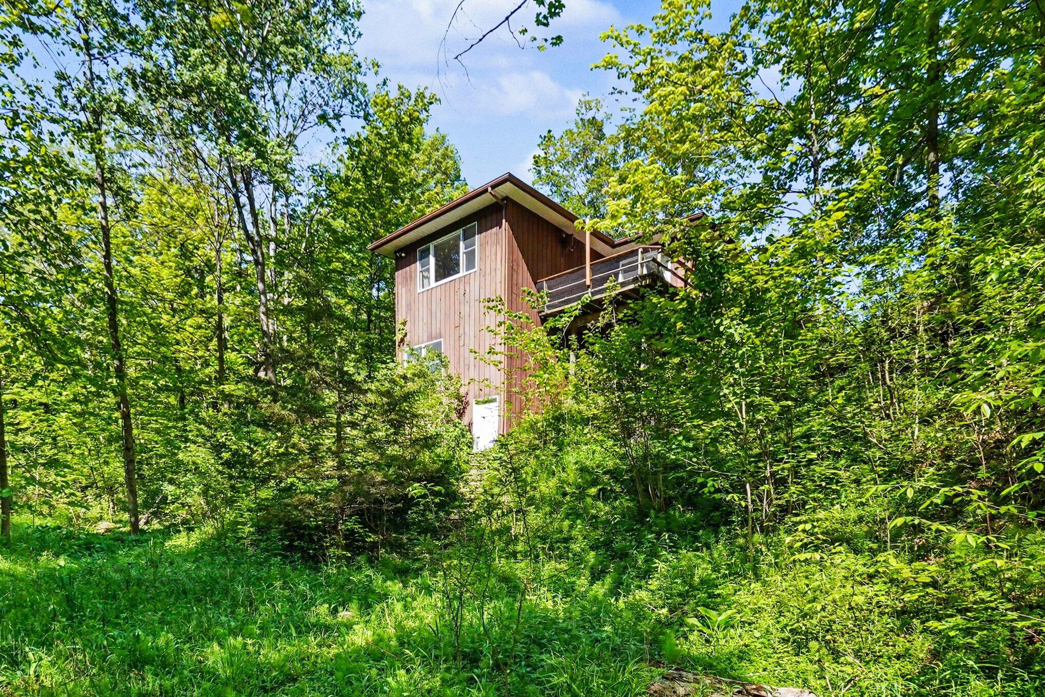 1060 North Meadowbrook Road White Cloud, MI 49349 - Photo 19 of 25 029_file_6405