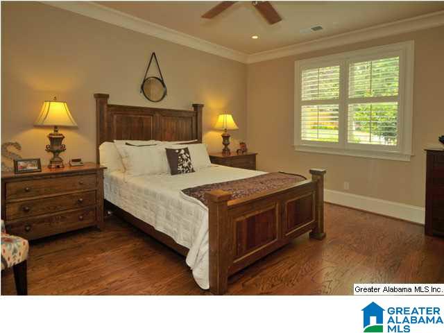 1008 Old Mill Run Leeds, AL 35094 - Photo 17 of 31