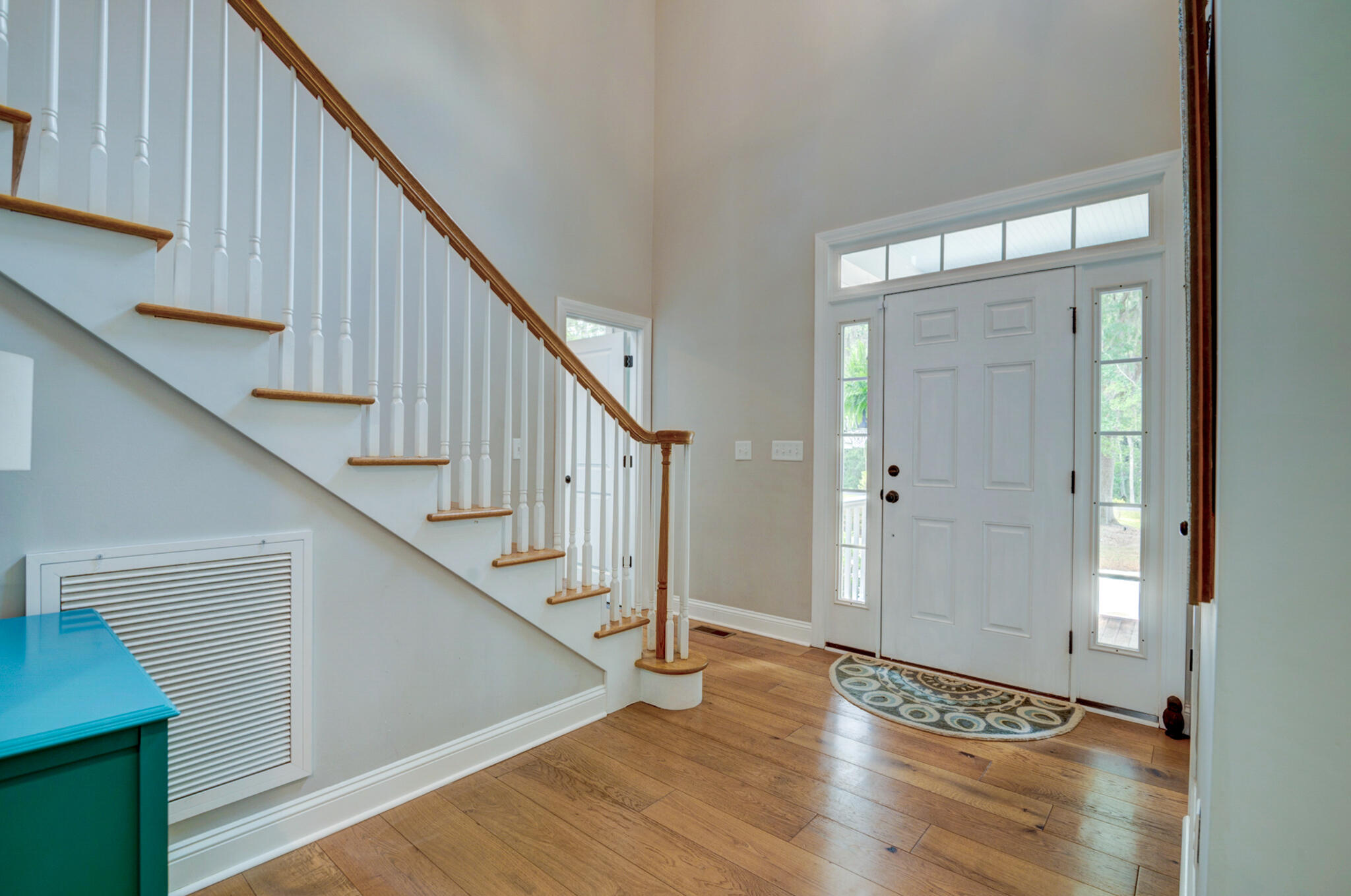 1976 Liberia Road Wadmalaw Island, SC 29487 - Photo 6 of 58 Entryway