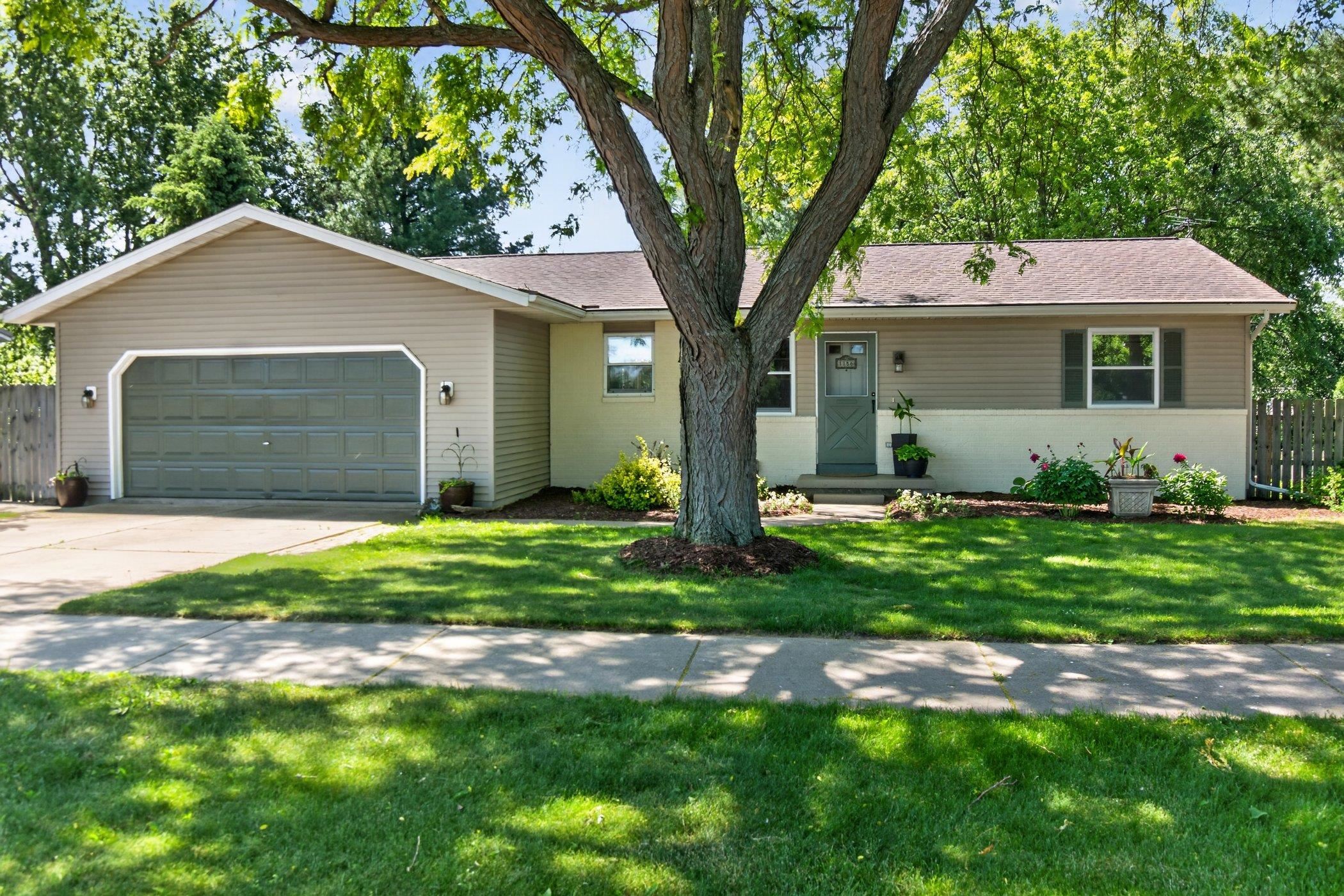1156 12th Street Baraboo, WI 53913 - Photo 1 of 35