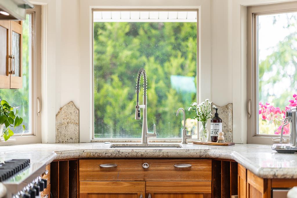 1501 Hidden Valley Road Soquel, CA 95073 - Photo 13 of 57