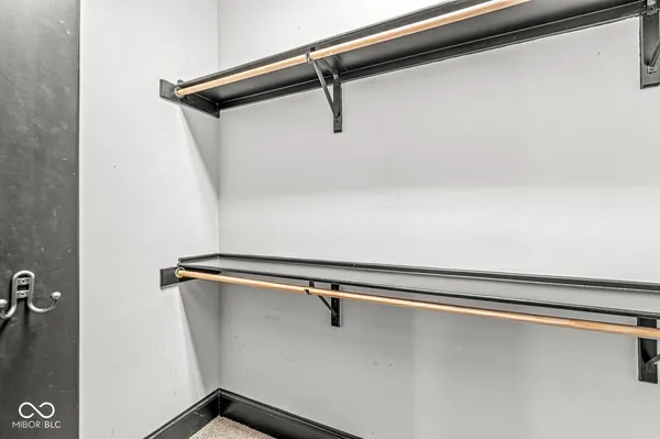 $3,999 | 331 North East Street, Indianapolis, IN 46202