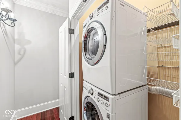 $3,999 | 331 North East Street, Indianapolis, IN 46202