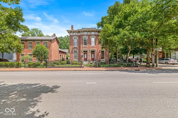 $3,999 | 331 North East Street, Indianapolis, IN 46202