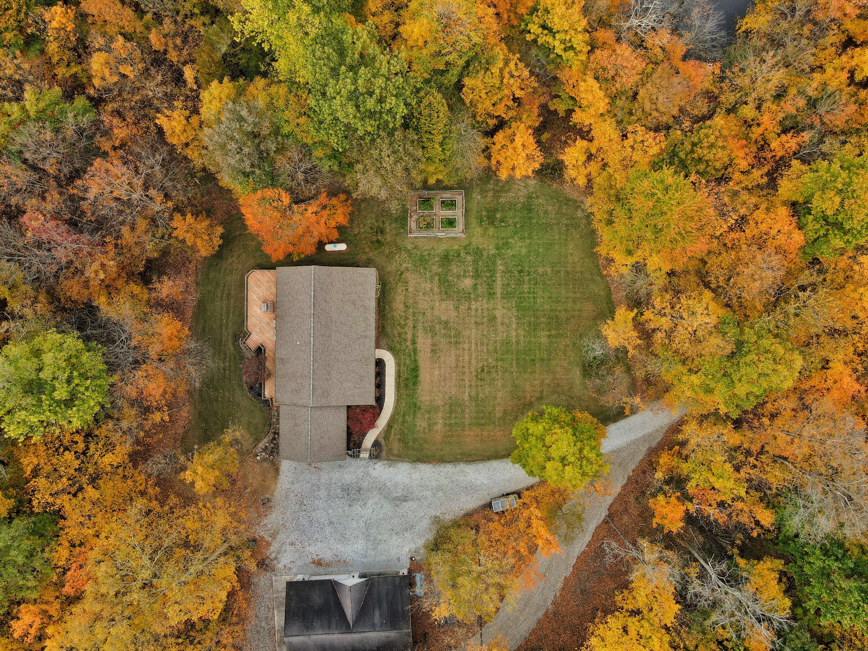 3704 Gale Road Granville, OH 43023 - Photo 68 of 72 dji_fly_20251025_163304_550_176142443002