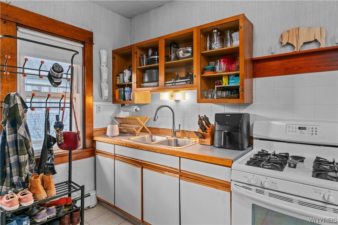 5260 Broadway Lancaster, NY 14086 - Photo 16 of 31