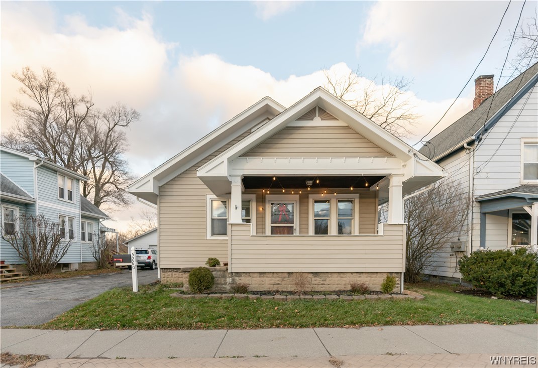 5260 Broadway Lancaster, NY 14086 - Photo 2 of 31