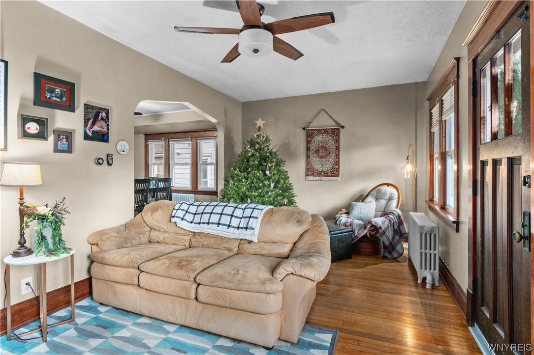 5260 Broadway Lancaster, NY 14086 - Photo 4 of 31