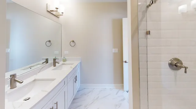 $5,775,000 | 504 Highlands Parkway, Itasca, IL 60143