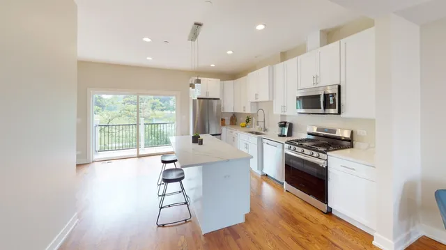 $5,775,000 | 504 Highlands Parkway, Itasca, IL 60143