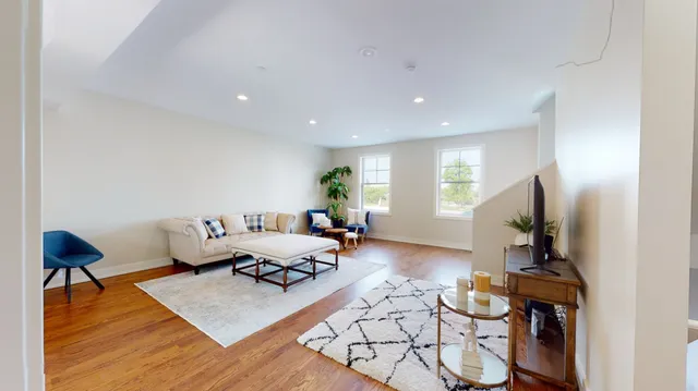 $5,775,000 | 504 Highlands Parkway, Itasca, IL 60143