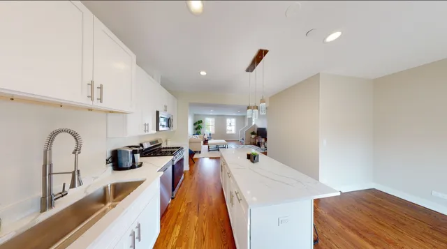 $5,775,000 | 504 Highlands Parkway, Itasca, IL 60143