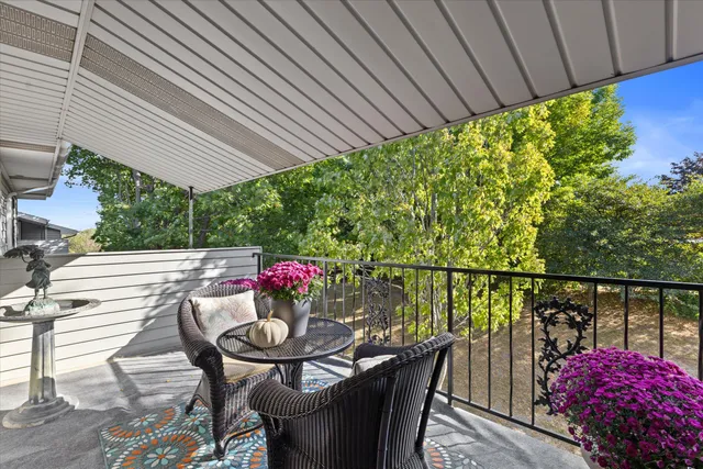 $259,500 | 5810 Ring Neck Terrace, Unit 204, Mount Pleasant, WI 53406