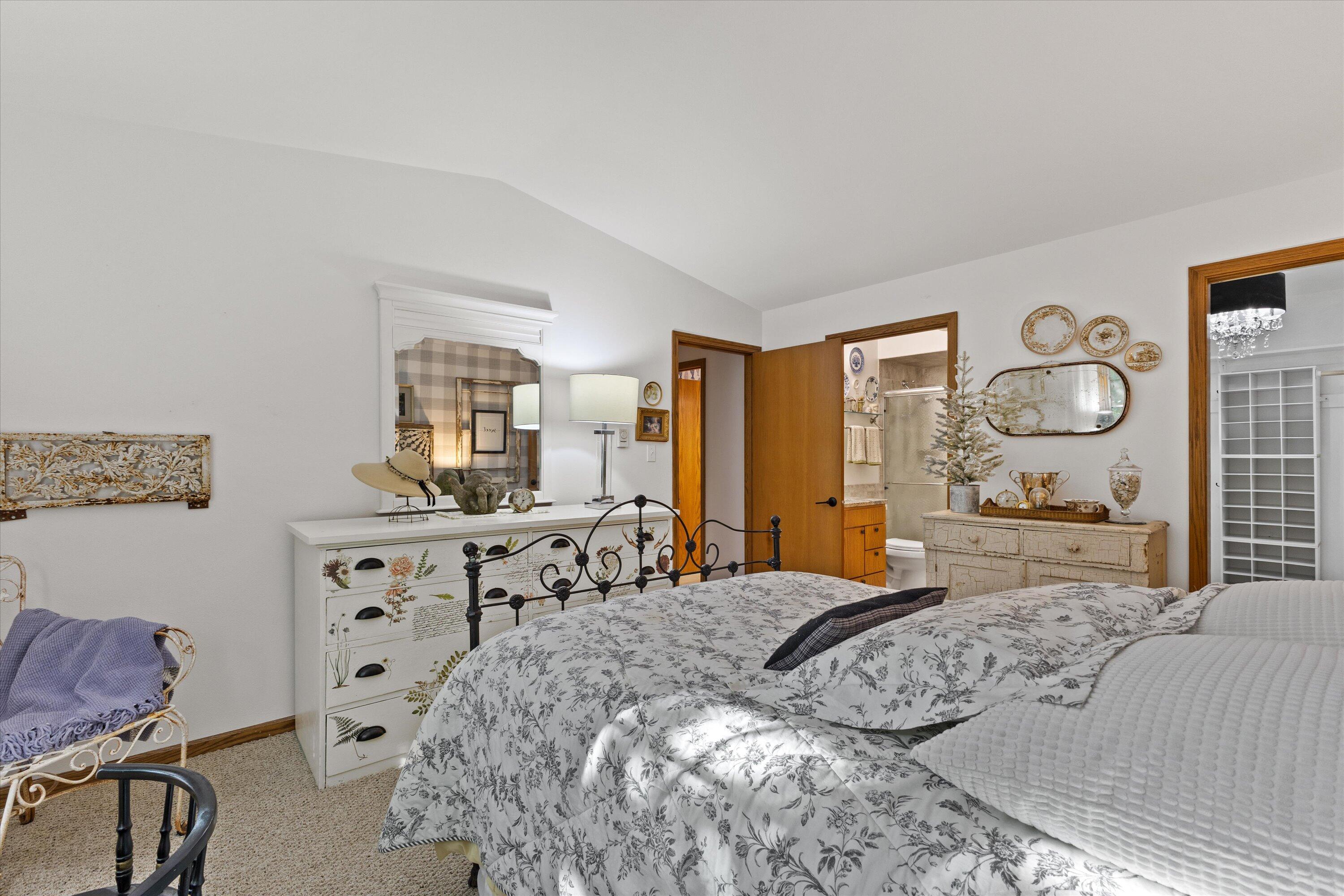 5810 Ring Neck Terrace, Unit 204 Mount Pleasant, WI 53406 - Photo 23 of 33 Entrance to ensuite.