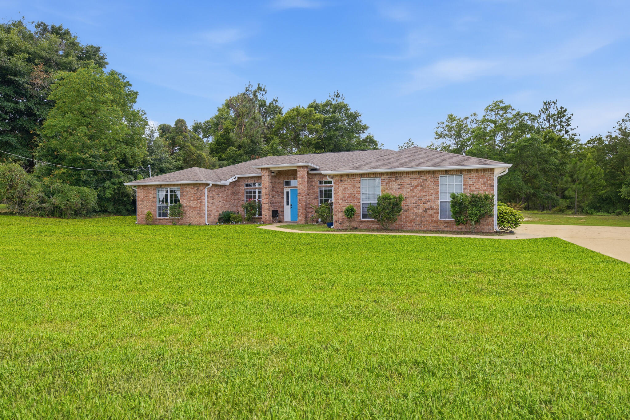 6204 Flash Lane Crestview, FL 32536 - Photo 2 of 32 DSC_8983_MLS_