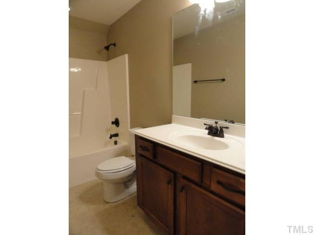 3725 Nether Ridge Road Zebulon, NC 27597 - Photo 12 of 15 2nd Floor Hall Bath