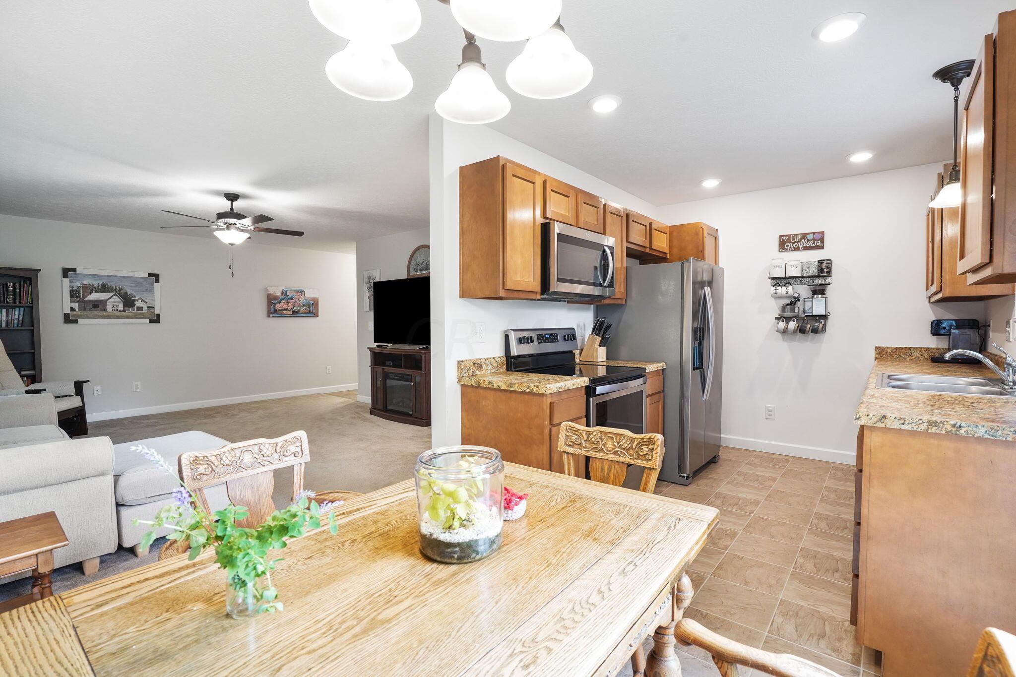4570 Fremar Road Northeast Lancaster, OH 43130 - Photo 13 of 34 17-web-or-mls-DSC07630
