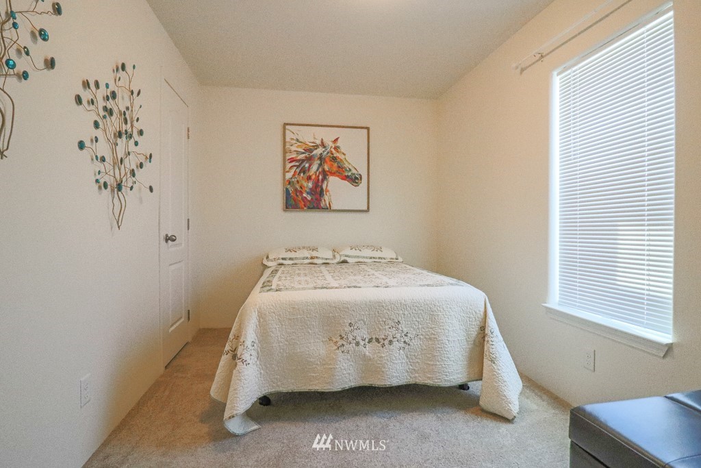204 Southwest Terry Road, Unit 11 Coupeville, WA 98239 - Photo 11 of 23 Gallery Image 11
