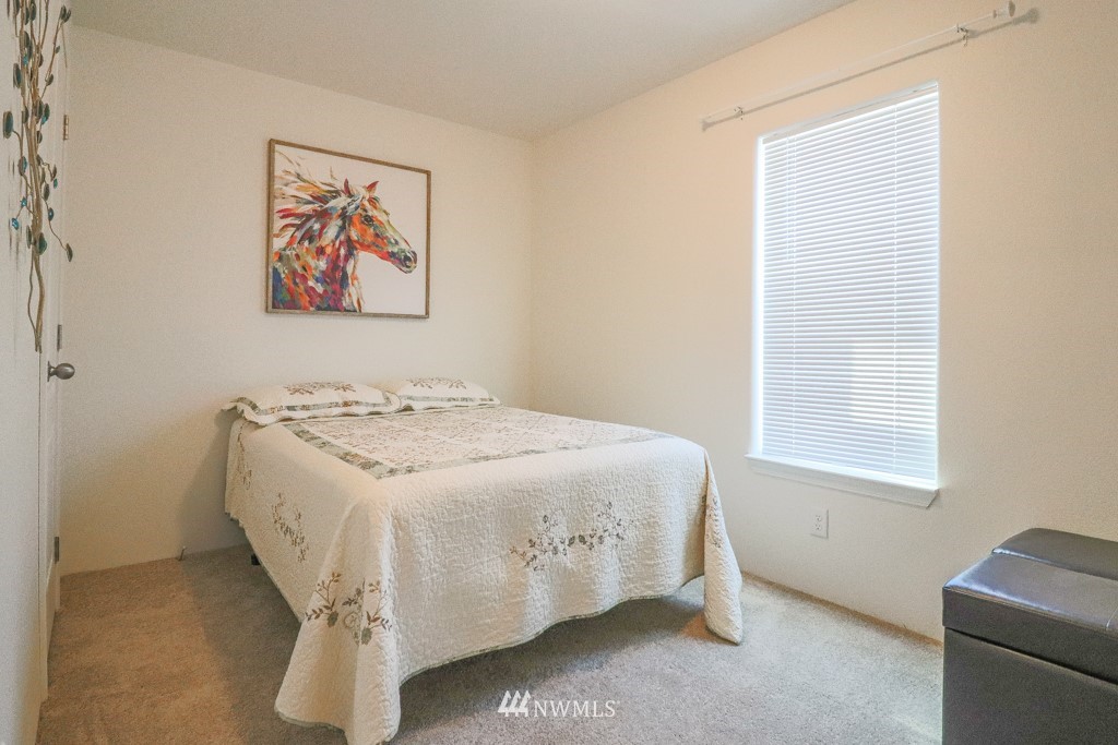 204 Southwest Terry Road, Unit 11 Coupeville, WA 98239 - Photo 12 of 23 Gallery Image 12