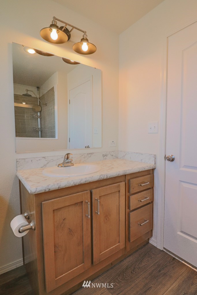 204 Southwest Terry Road, Unit 11 Coupeville, WA 98239 - Photo 15 of 23 Gallery Image 15