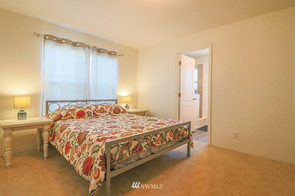 204 Southwest Terry Road, Unit 11 Coupeville, WA 98239 - Photo 21 of 23 Gallery Image 21