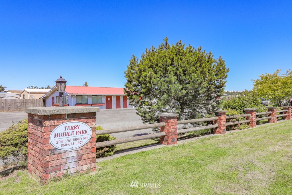 204 Southwest Terry Road, Unit 11 Coupeville, WA 98239 - Photo 22 of 23 Gallery Image 22