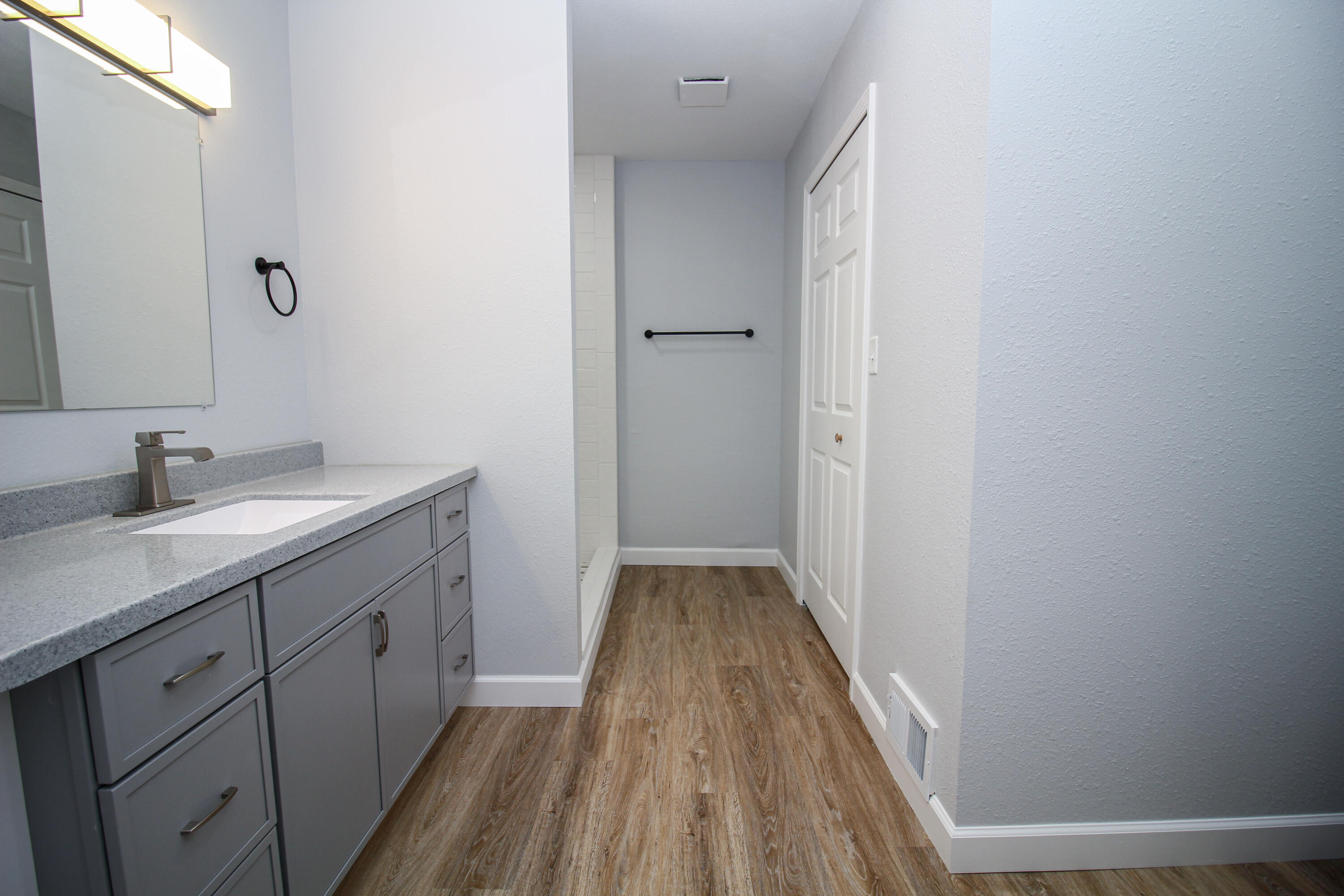 112 North Andrews Street Three Rivers, MI 49093 - Photo 21 of 35 Andrews-29
