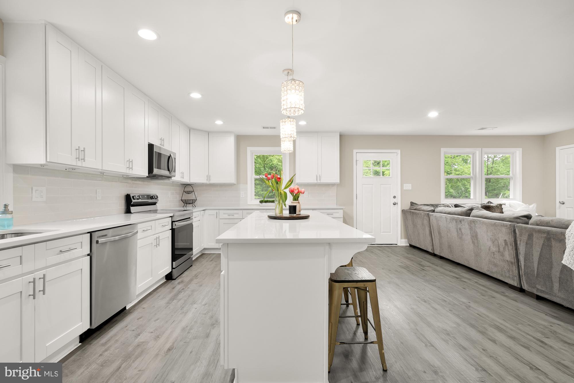 7625 Billingsley Road White Plains, MD 20695 - Photo 5 of 27