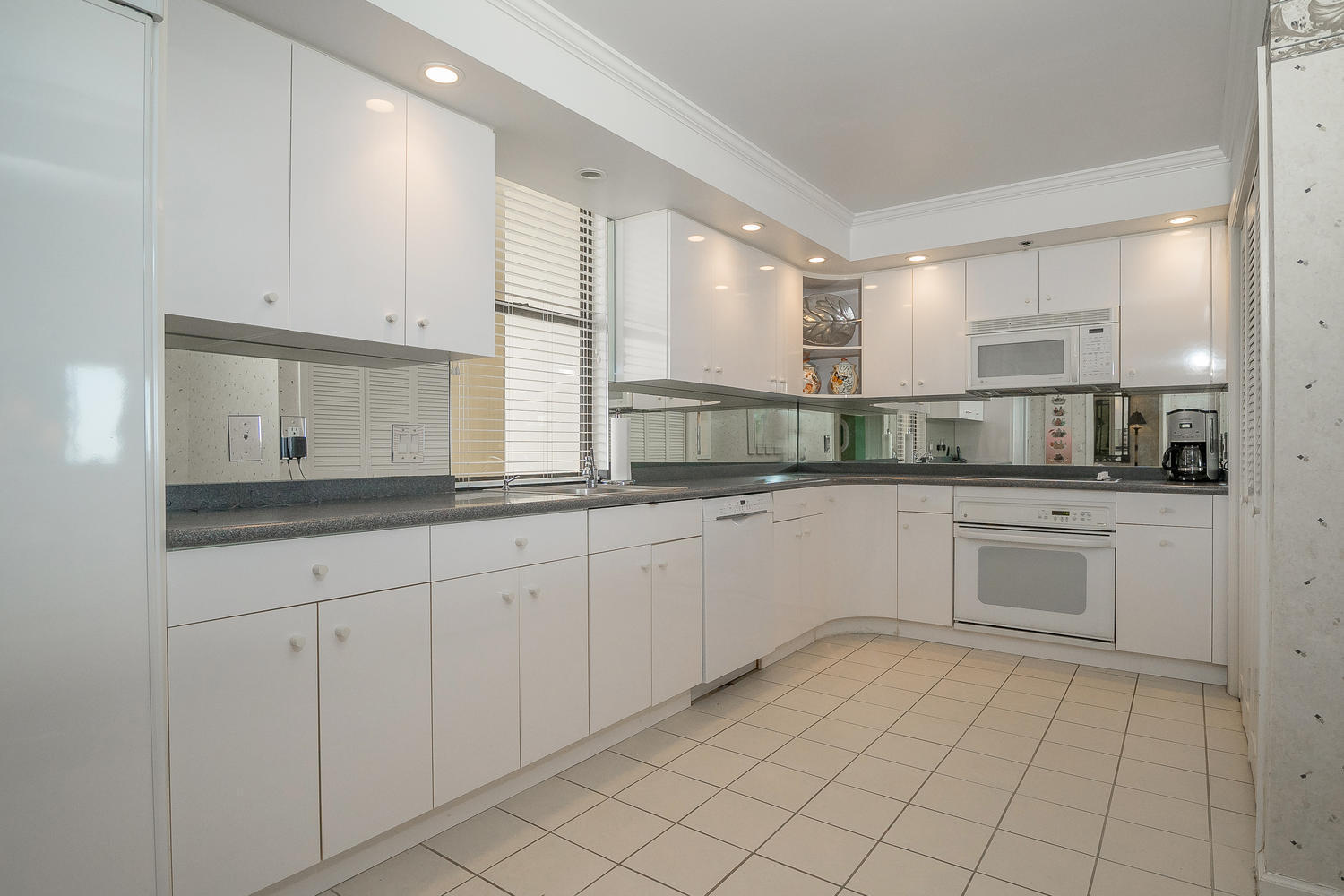 100 South Beach Road, Unit 602 Tequesta, FL 33469 - Photo 19 of 60 100 S Beach Rd Jupiter FL-large-015-10-1