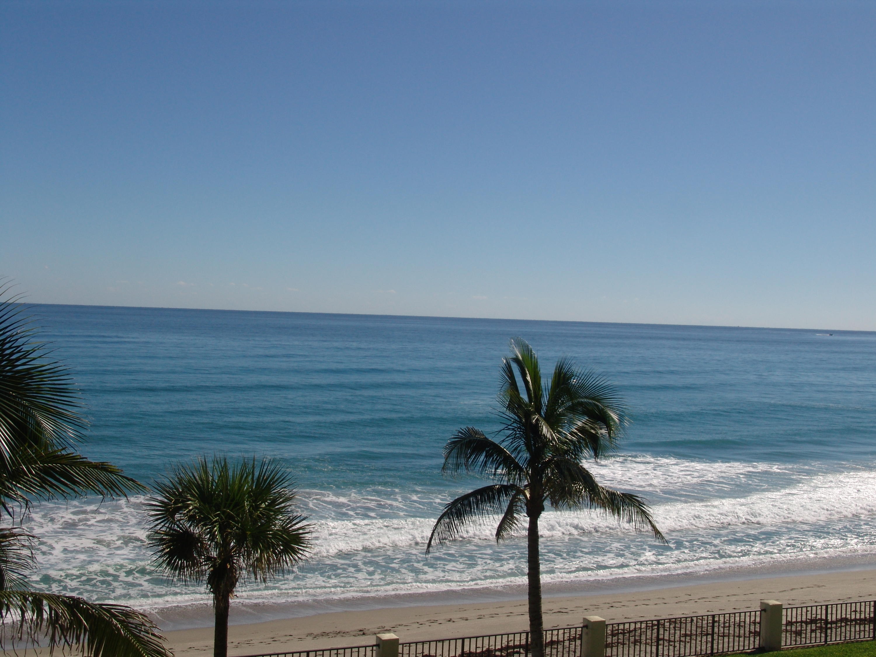 100 South Beach Road, Unit 602 Tequesta, FL 33469 - Photo 4 of 60 DSC00136