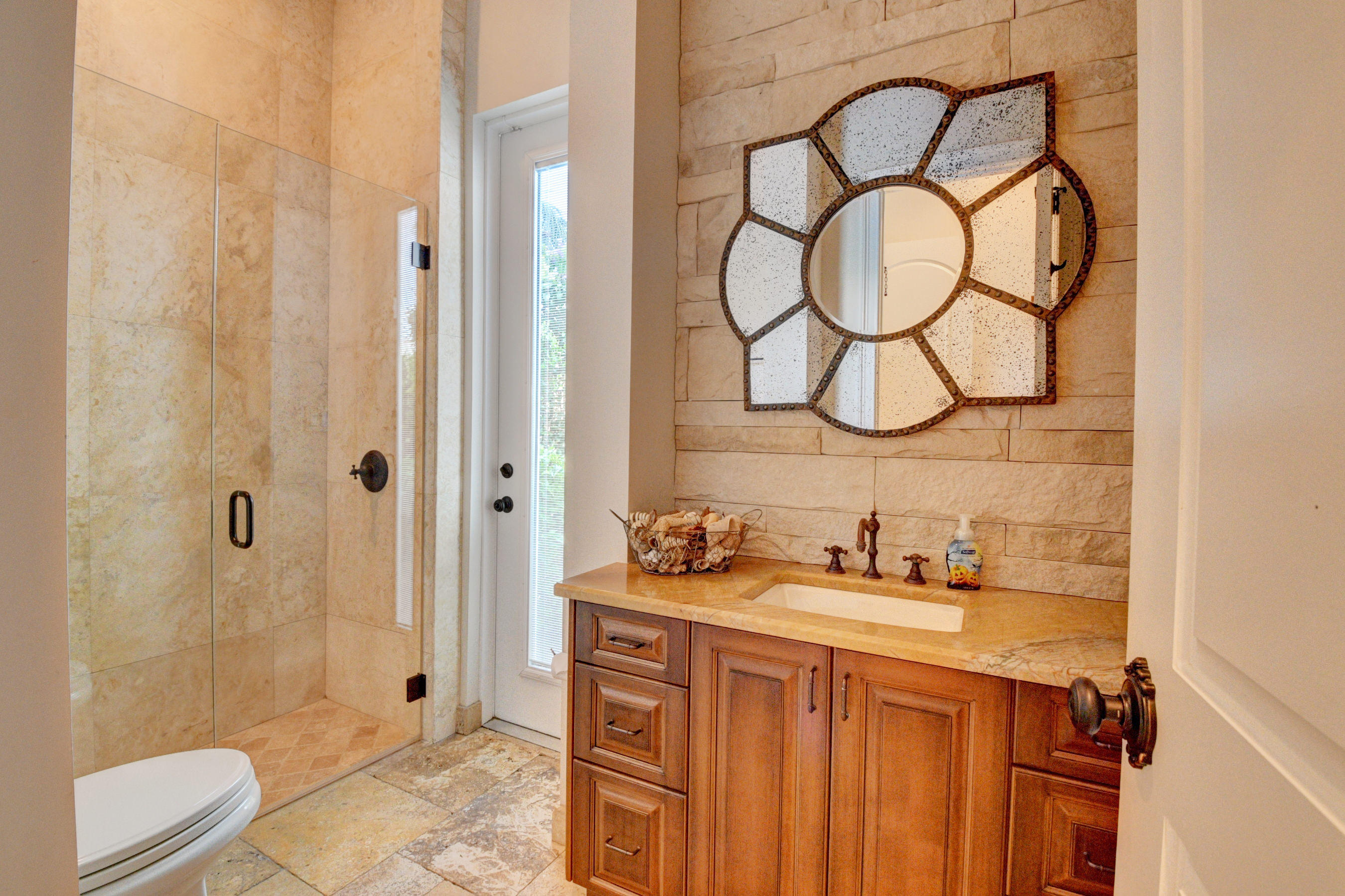 823 Northeast 71st Street Boca Raton, FL 33487 - Photo 29 of 68 823 NE 71st Street Boca Raton 1 (41)