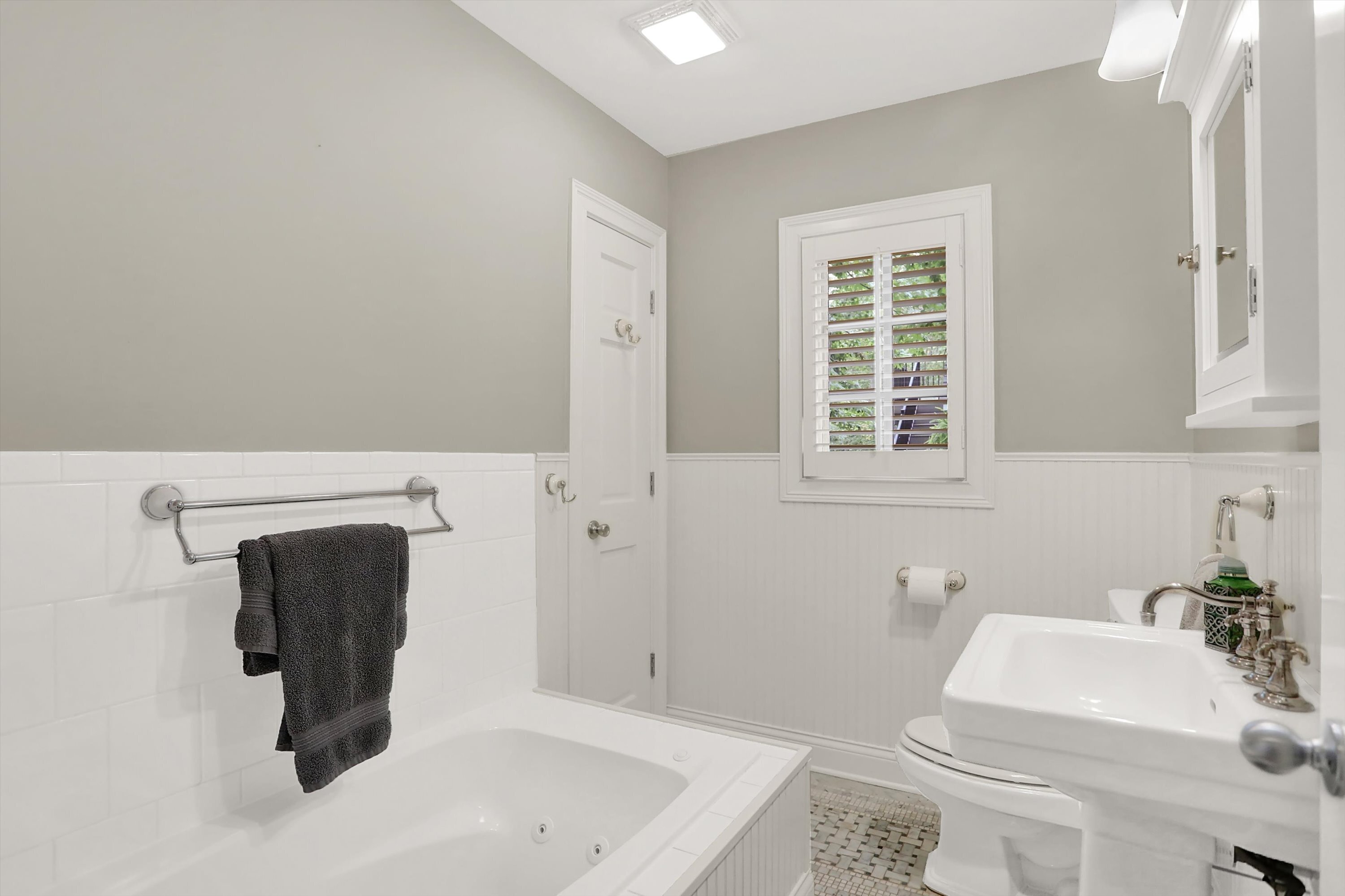 8271 Moore Road Indianapolis, IN 46278 - Photo 38 of 100 Gallery Image 38