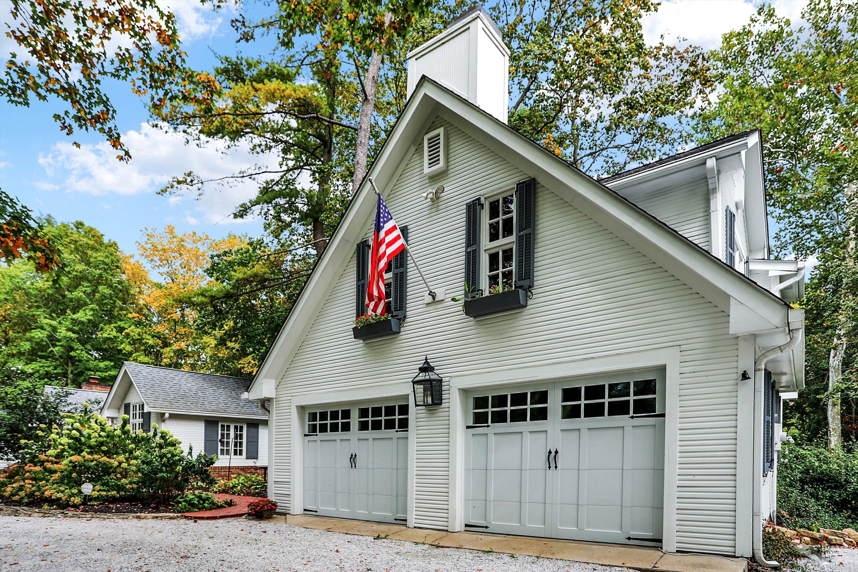 8271 Moore Road Indianapolis, IN 46278 - Photo 9 of 100 Gallery Image 9