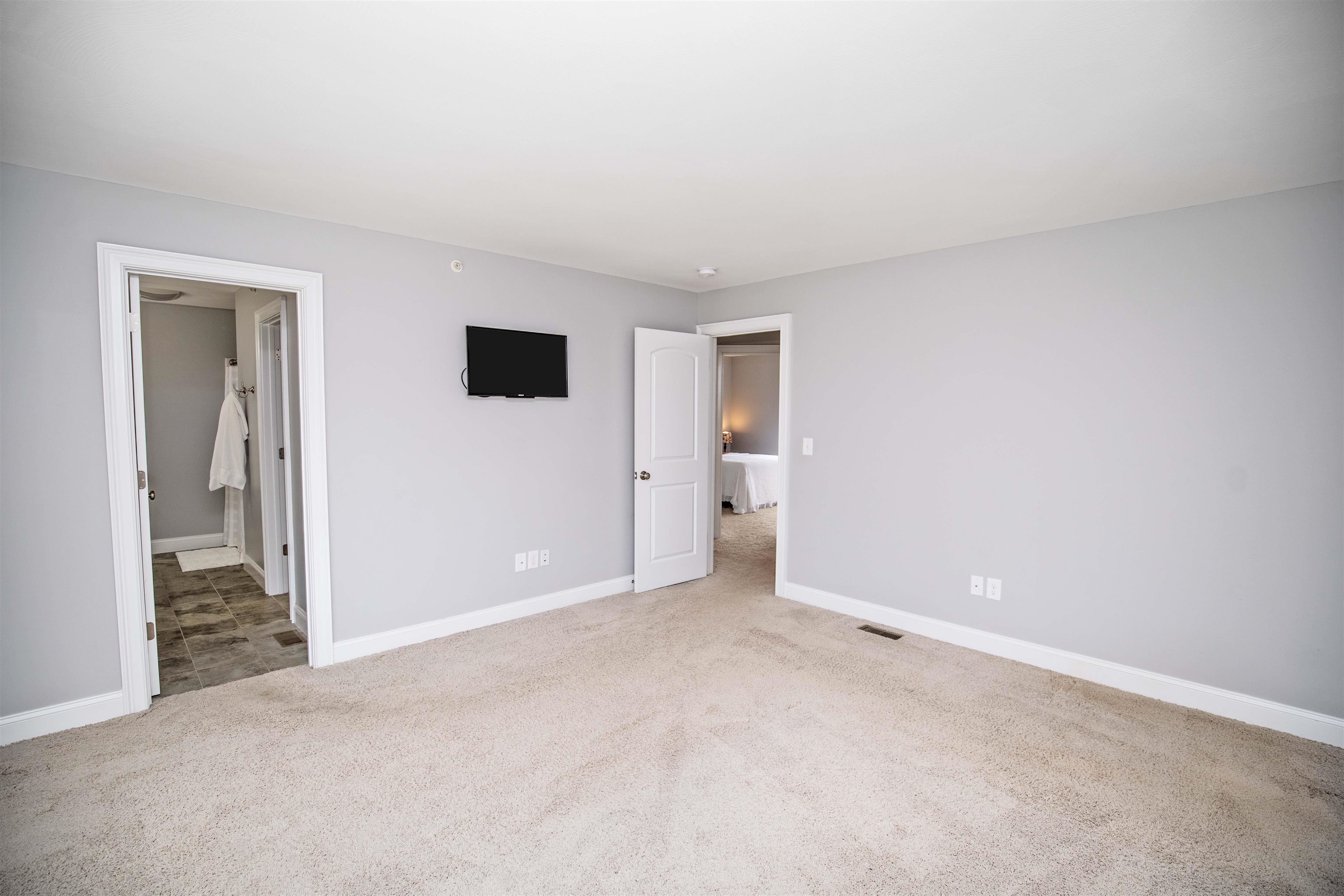 159 Jenkins Farm Road Chester, NH 03036 - Photo 23 of 38