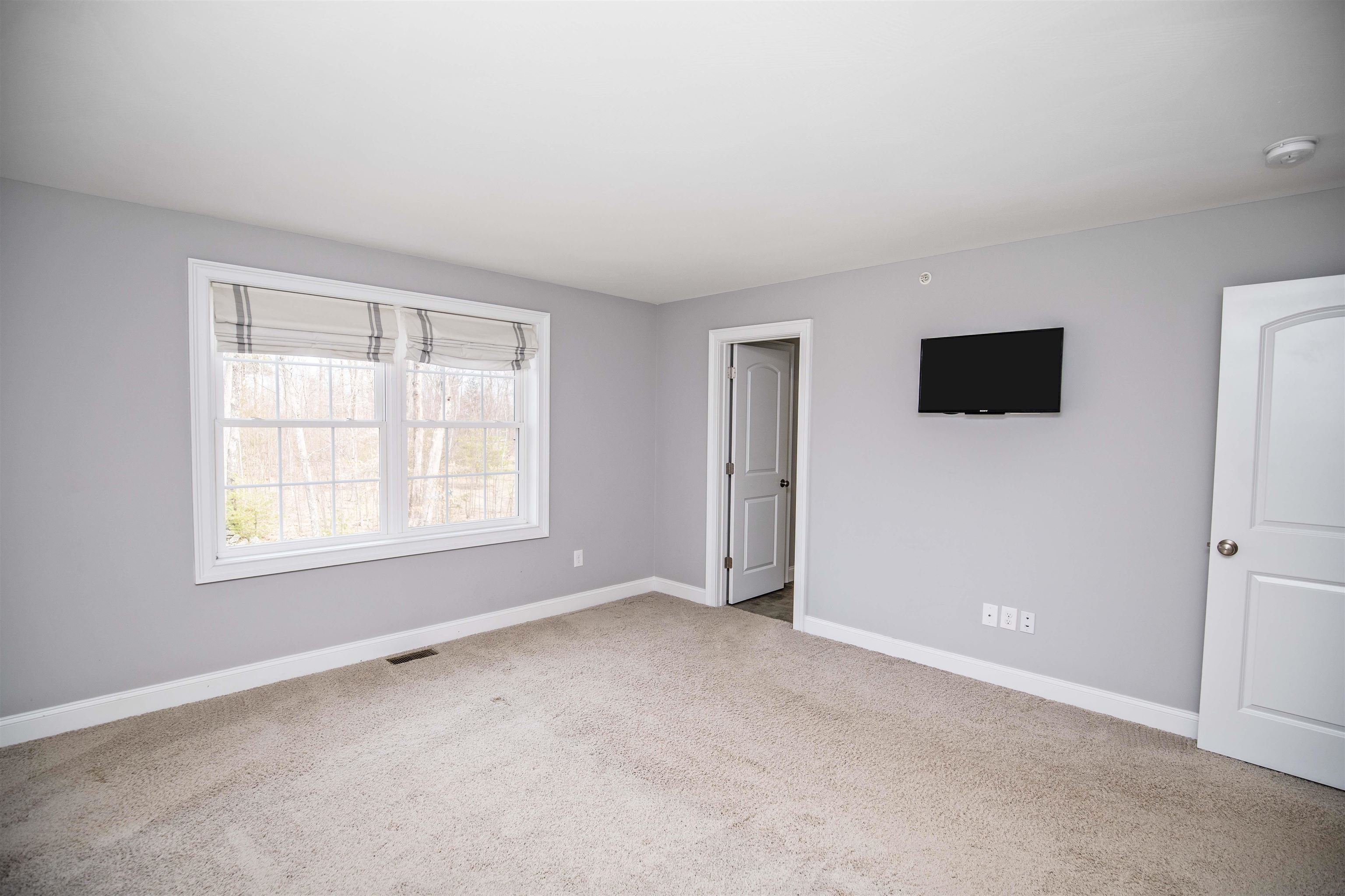 159 Jenkins Farm Road Chester, NH 03036 - Photo 24 of 38
