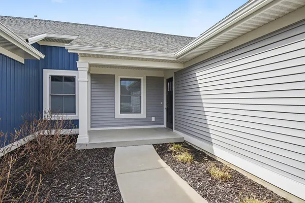 $456,000 | 984 Harper Woods Drive Southwest, Byron Center, MI 49315