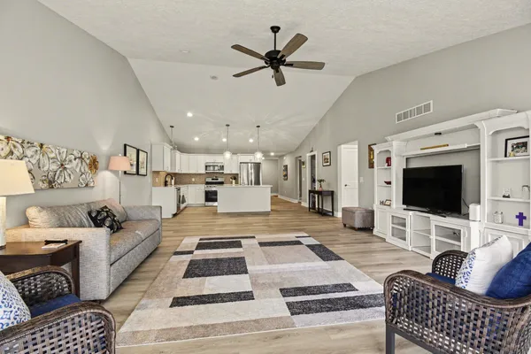 $456,000 | 984 Harper Woods Drive Southwest, Byron Center, MI 49315