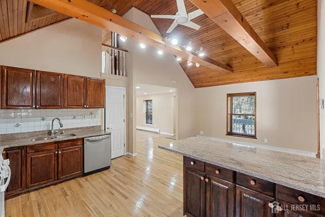 $4,400 | 3850 Highway 27, Princeton, NJ 08540