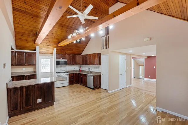 $4,400 | 3850 Highway 27, Princeton, NJ 08540