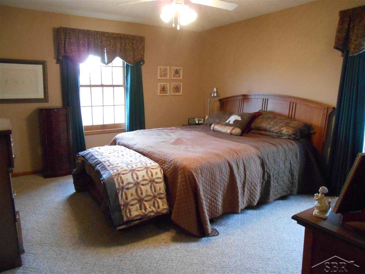 4939 North Graham Road Freeland, MI 48623 - Photo 9 of 20