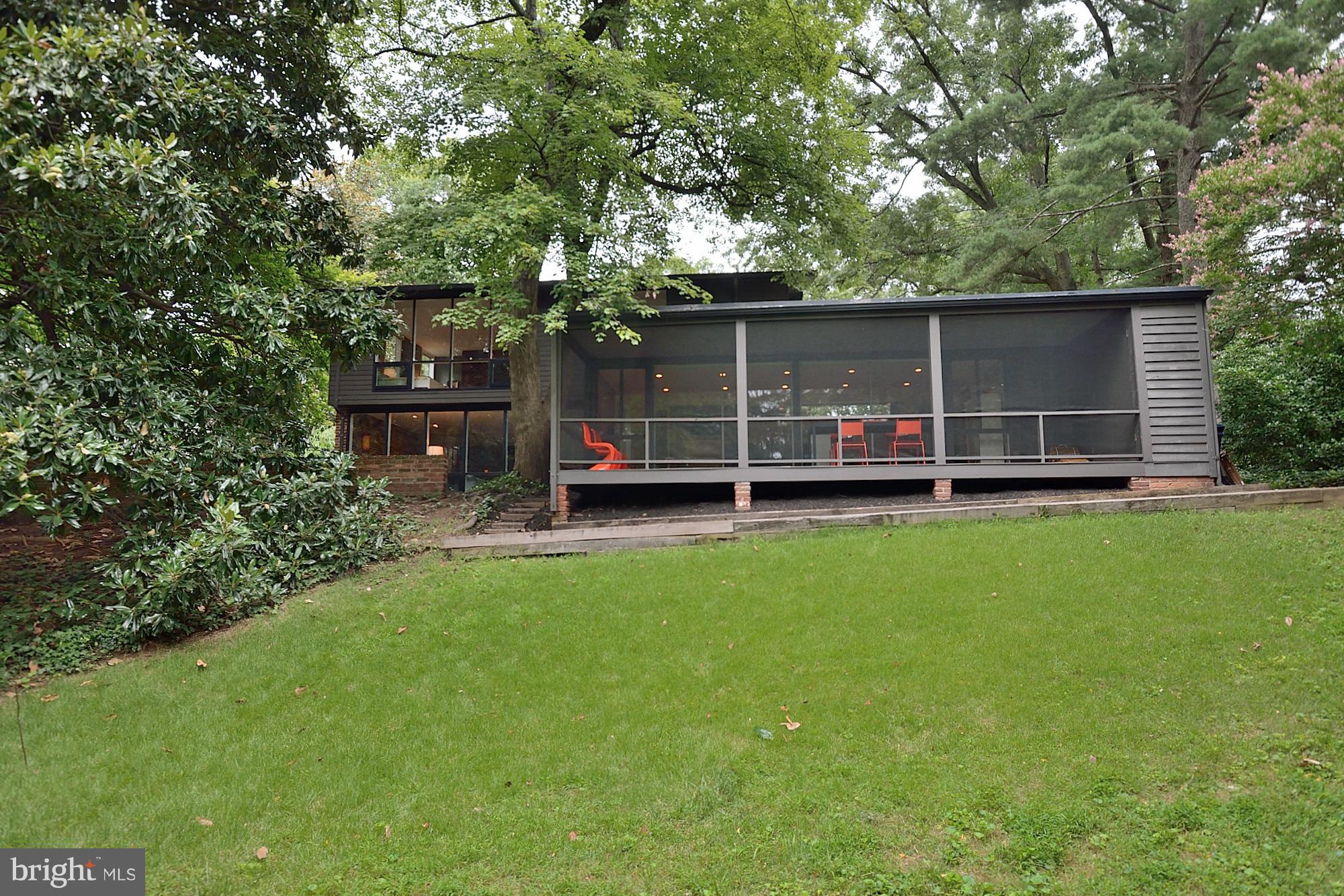 2209 Marthas Road Alexandria, VA 22307 - Photo 28 of 30 Exterior (Rear)