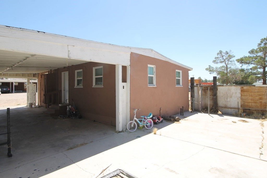 35421 Mojave Road Daggett, CA 92327 - Photo 3 of 40 Gallery Image 3