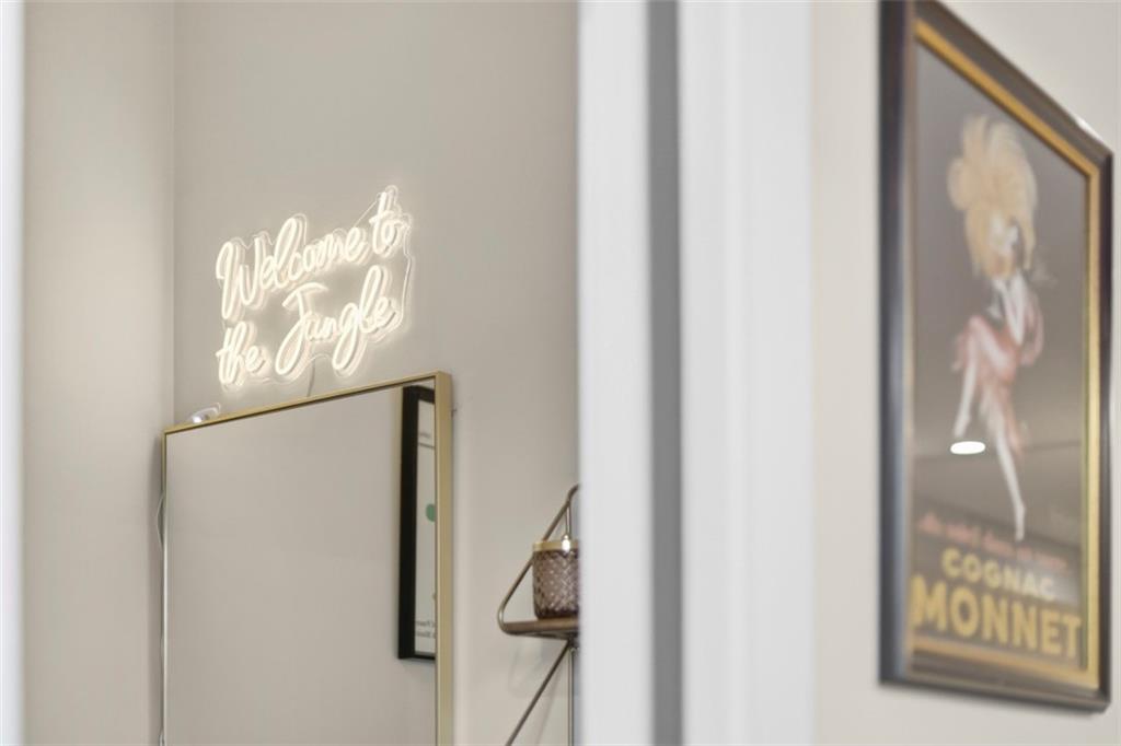 5228 Dresden Way Pittsburgh, PA 15201 - Photo 13 of 48