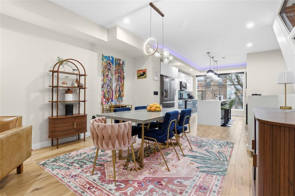 5228 Dresden Way Pittsburgh, PA 15201 - Photo 16 of 48