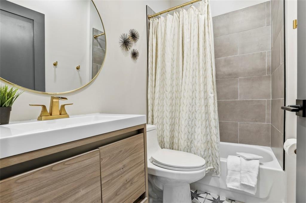 5228 Dresden Way Pittsburgh, PA 15201 - Photo 32 of 48